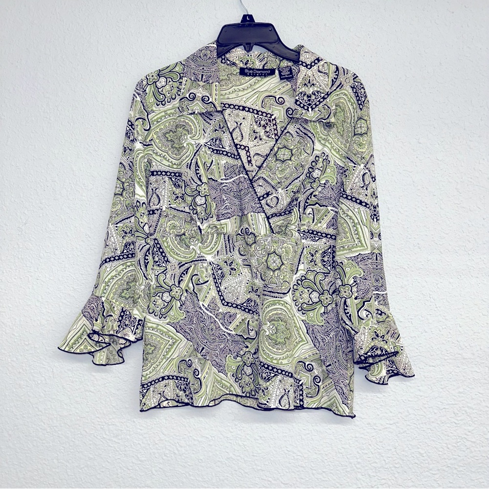 Women’s Blue diamond stretch blouse sz L